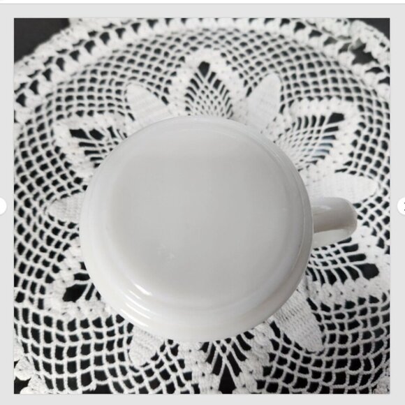 Holly Hobby Daisy Mug Vintage 1970s Milk Glass Holly Hobby Friends Kirby Martin - Picture 6 of 9